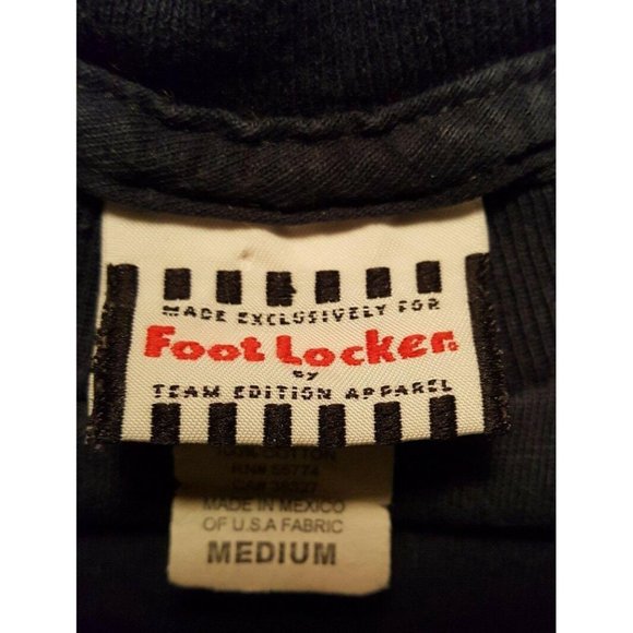 Notre Dame Fighting Irish Men's Navy Blue Tee T-Shirt M Footlocker Team Edition - Picture 3 of 10